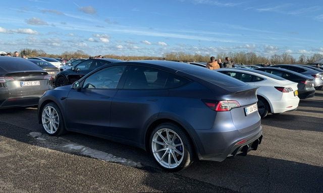 Quelle stratégie adopter pour optimiser votre flotte de voitures électriques ?